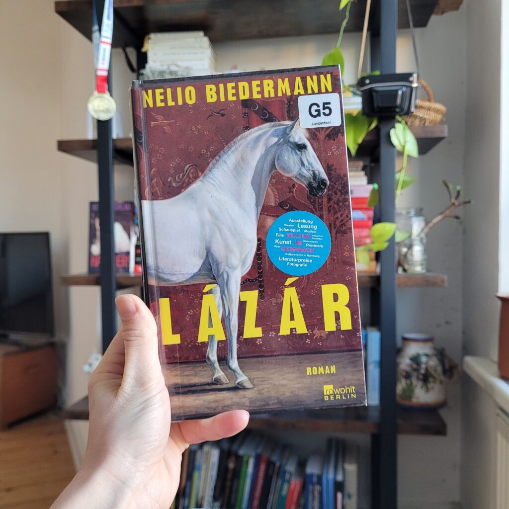 Roman Lazar von Nelio Biedermann