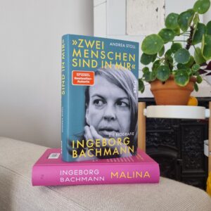 Zwei Menschen sind in mir von Andrea Stoll